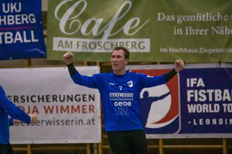 Froschberg-Abwehrspieler Lukas Machetanz möchte auch gegen Freistadt jubeln. (Foto: Ines Maringer)