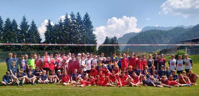 Die Teilnehmer:innen der Tiroler Schulmeisterschaften 2023