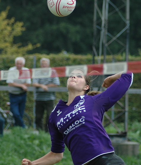 Frauen HITACHI Faustball Bundesliga